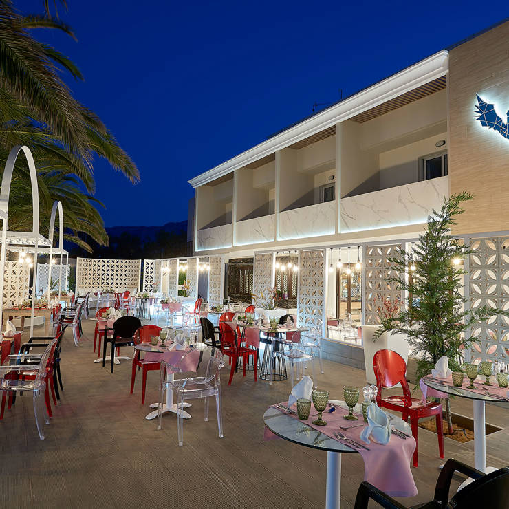 Vantarakis Mythos Palace Hotel Georgioupolis Theme Restaurant 37